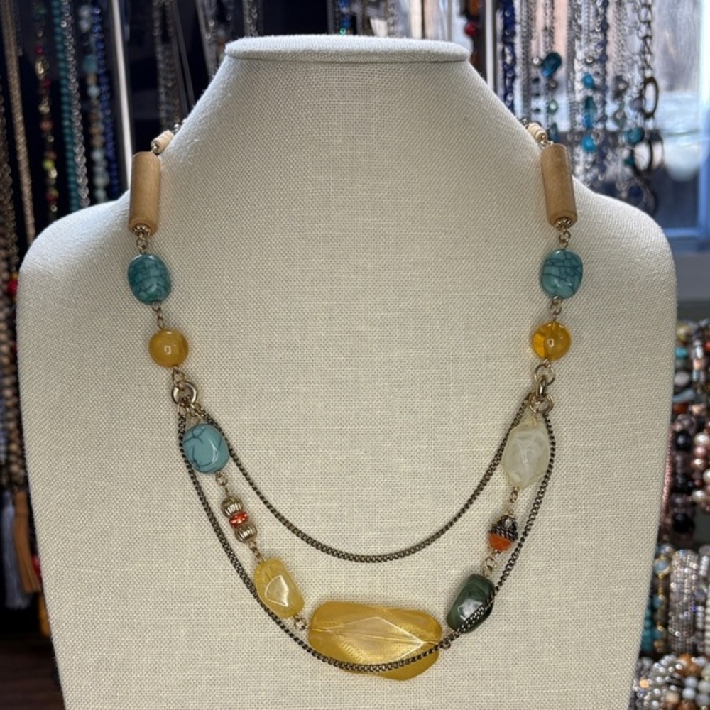 Avenue Multicolor Beaded Necklace with Gold Accents